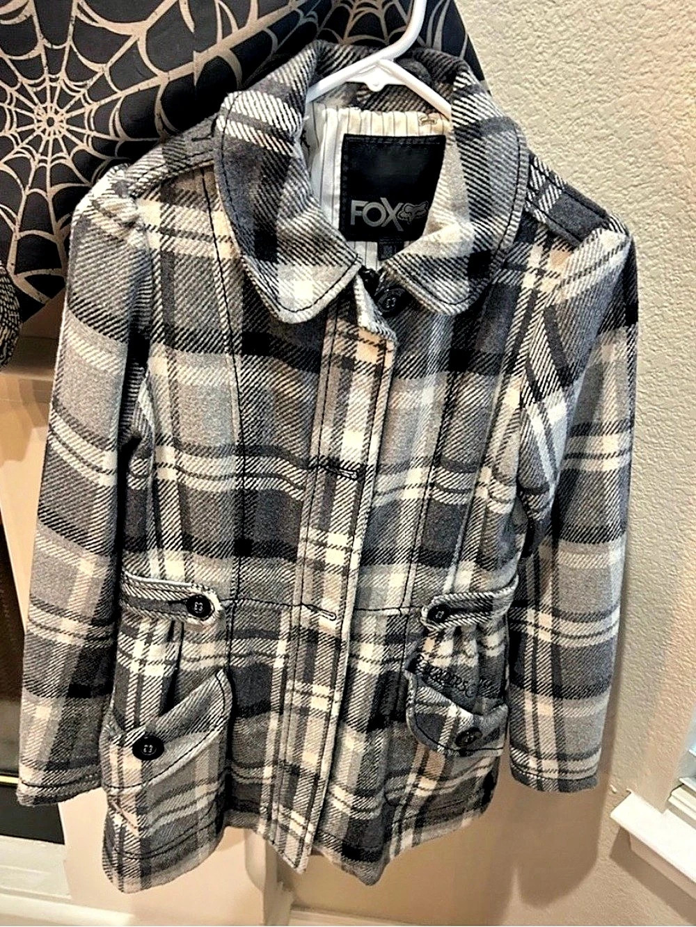 Fox Plaid Coat in Gray & White Size small